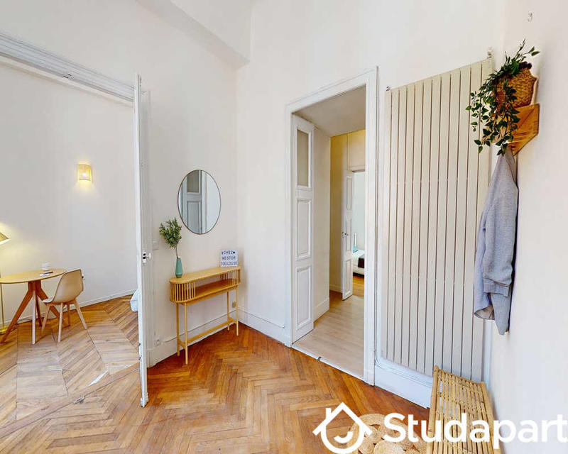 Chambre - 110 m² - 1 pièce