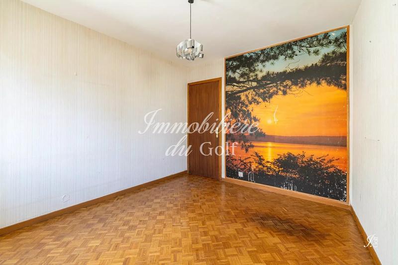 Appartement - 204 m² - 6 pièces