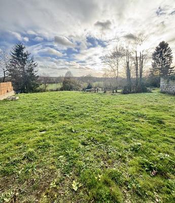 Terrain constructible - 1 259 m²