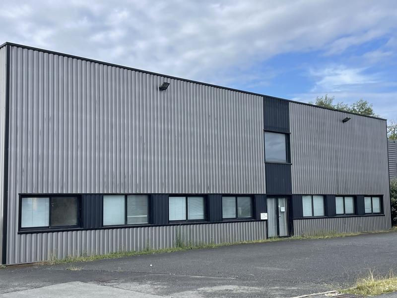 Local d'activités - 520 m²
