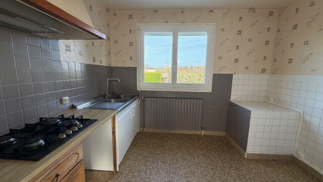 Maison - 64 m² - 5 pièces