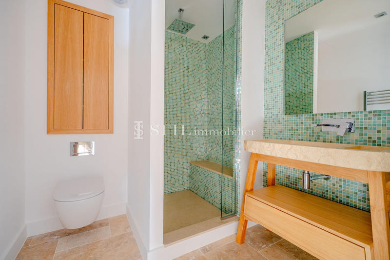 Appartement - 85 m² - 4 pièces