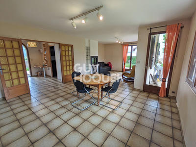 Maison - 140 m² - 7 pièces