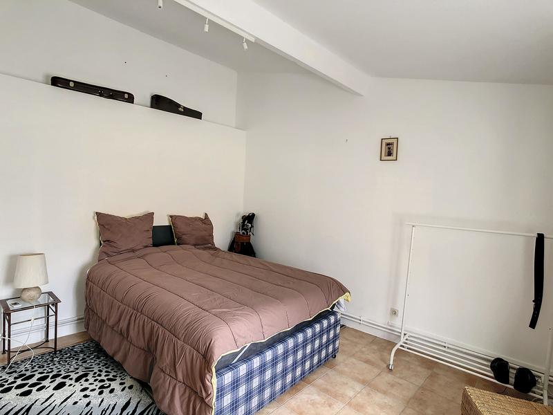 Maison de maîtres - 300 m² - 7 pièces