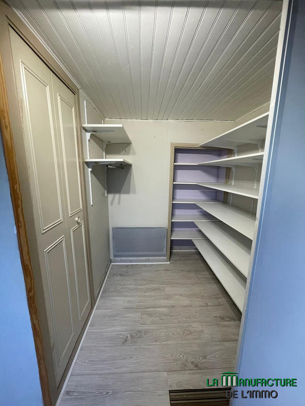 Appartement - 81 m² - 3 pièces