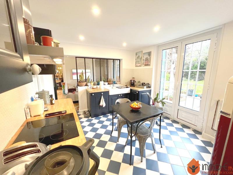 Maison - 130 m² - 5 pièces