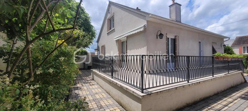 Maison de village - 130 m² - 6 pièces