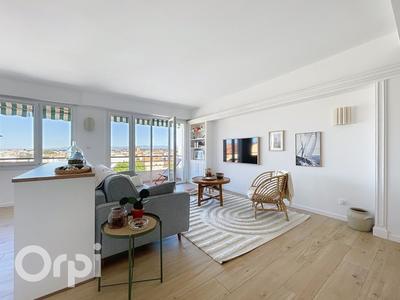 Appartement - 80 m² - 3 pièces