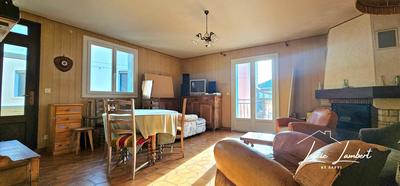 Maison - 101 m² - 4 pièces