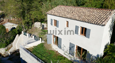 Villa - 84 m² - 3 pièces