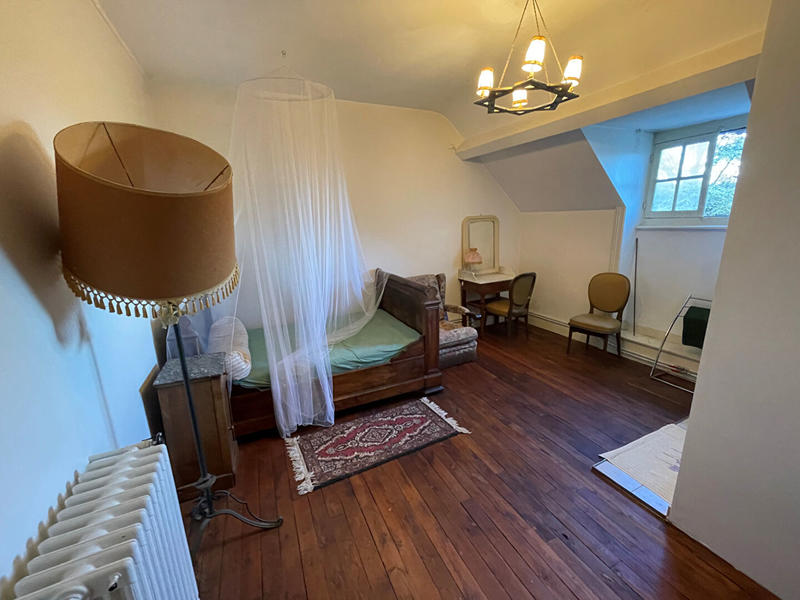 Manoir - 300 m² - 11 pièces