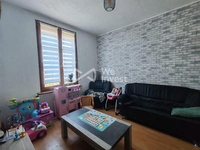 Maison - 120 m² - 9 pièces