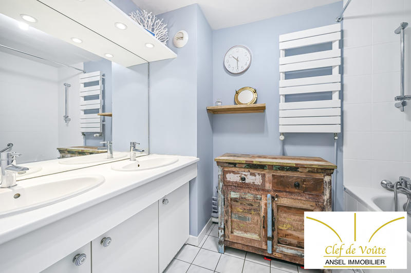 Appartement - 129 m² - 5 pièces