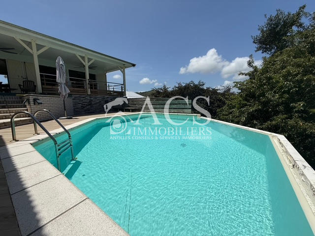 Maison - 87 m² - 4 pièces