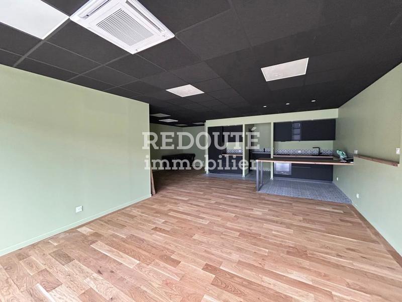 Bureau - 50 m² - 1 pièce