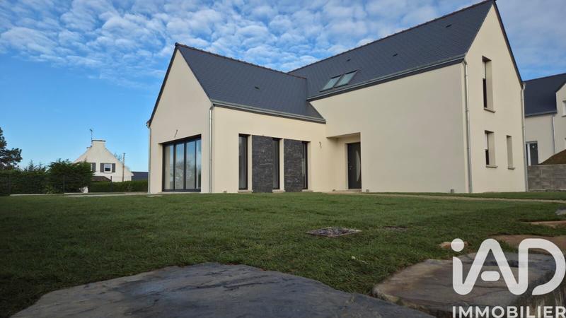 Maison - 140 m² - 5 pièces