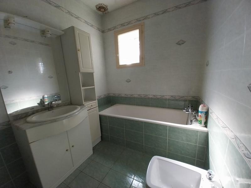 Maison - 90 m² - 3 pièces