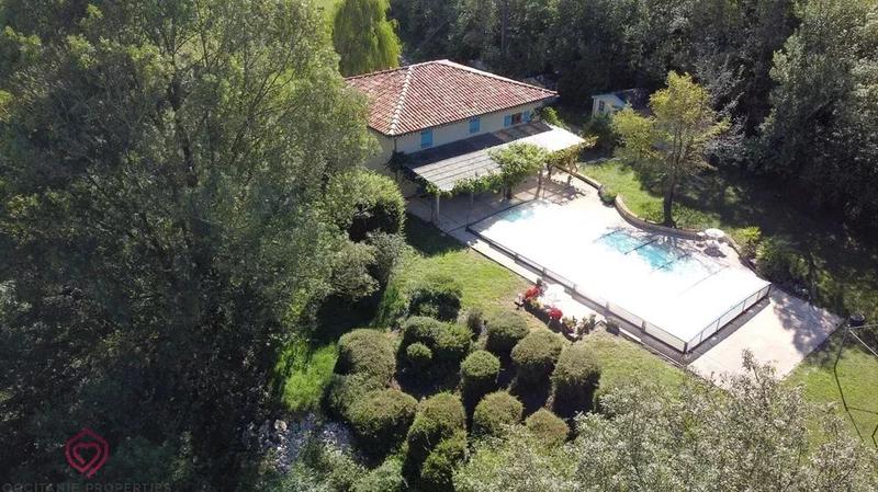 Maison - 163 m² - 5 pièces