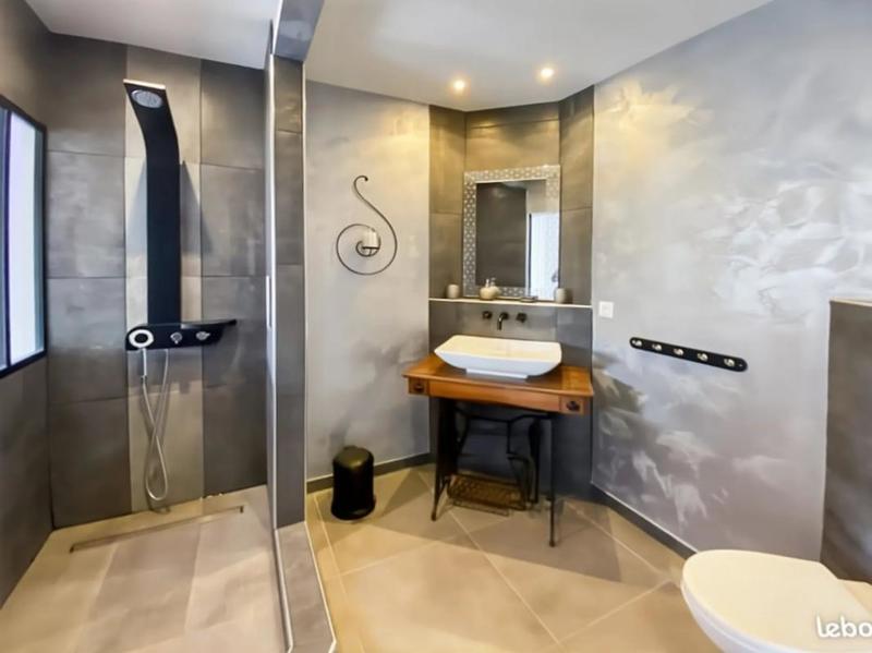 Maison - 168 m² - 5 pièces