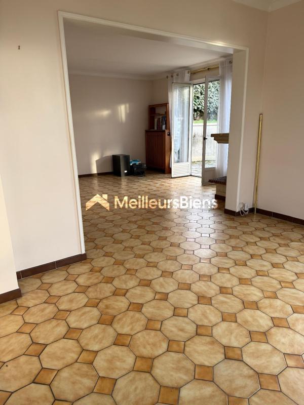 Maison - 84 m² - 5 pièces