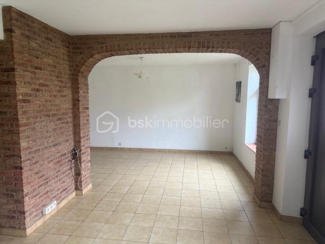 Demeure - 104 m² - 5 pièces