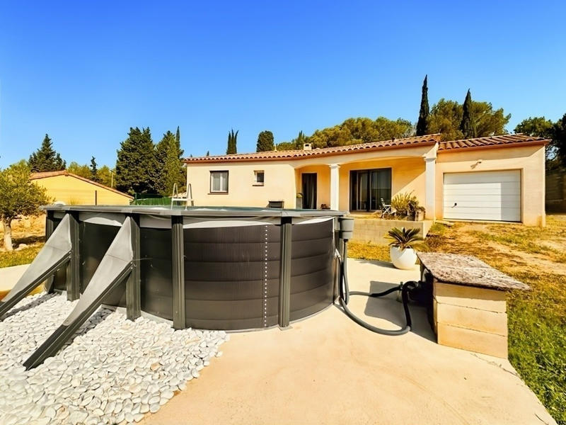 Maison - 90 m² - 5 pièces