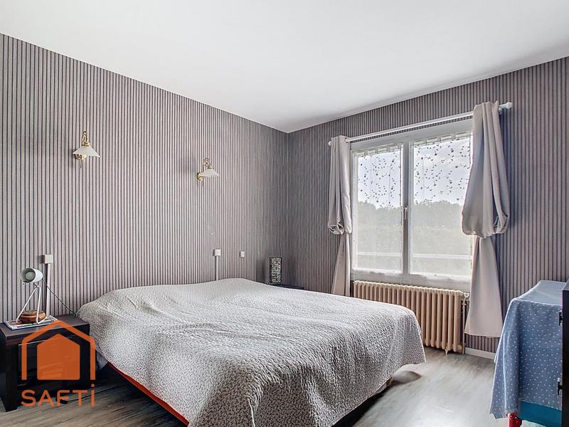 Maison - 146 m² - 8 pièces