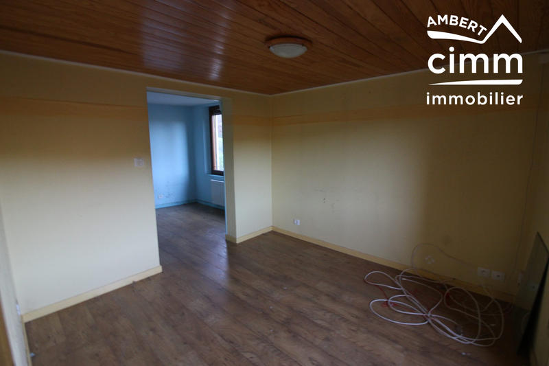 Maison - 110 m² - 10 pièces