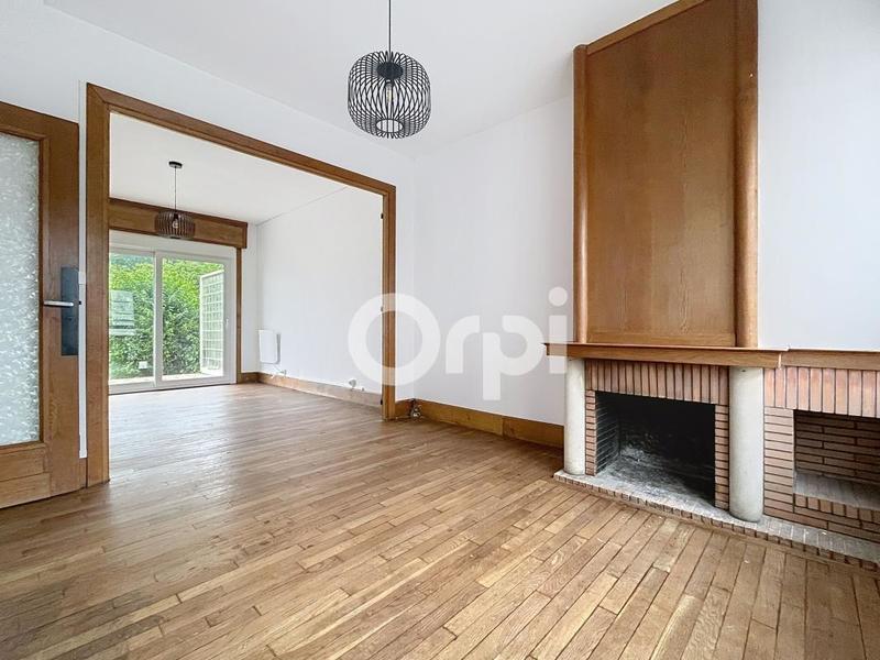 Maison - 88 m² - 4 pièces