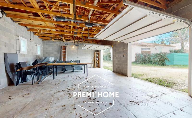 Maison - 260 m² - 7 pièces