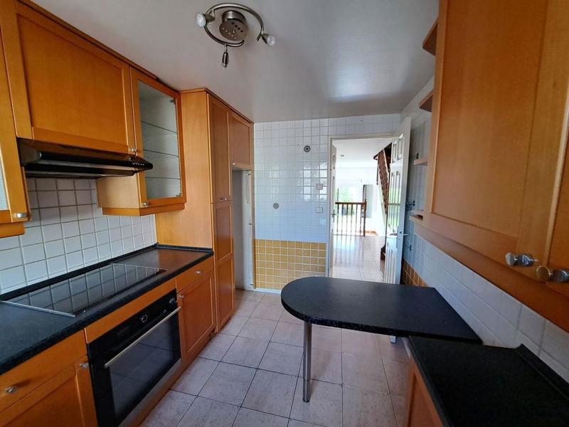 Maison de ville - 85 m² - 4 pièces