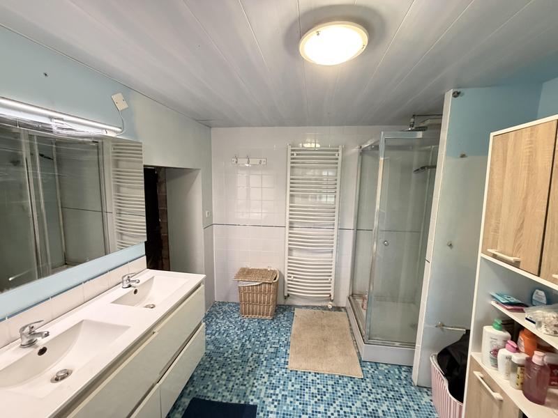 Maison - 145 m² - 8 pièces