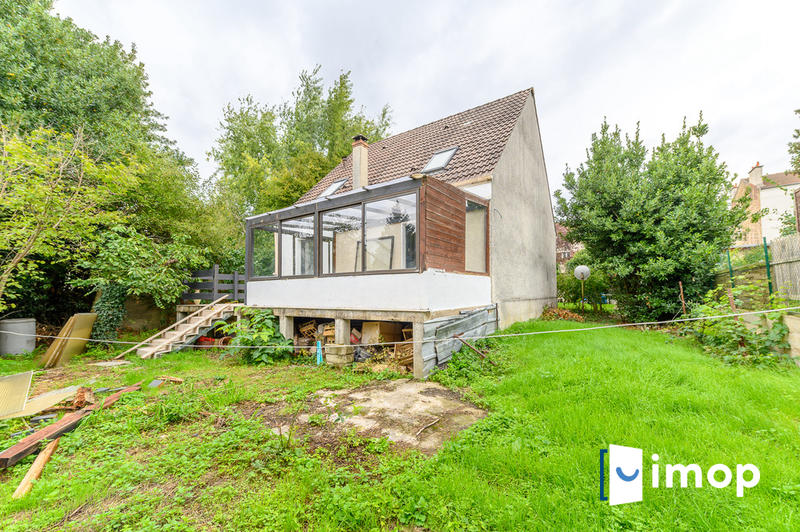 Maison - 131 m² - 6 pièces