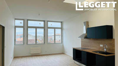 Appartement - 93 m² - 5 pièces