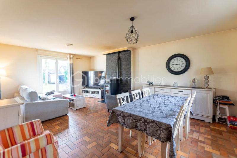 Maison traditionnelle - 167 m² - 7 pièces