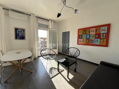 Loft - 62 m² - 3 pièces