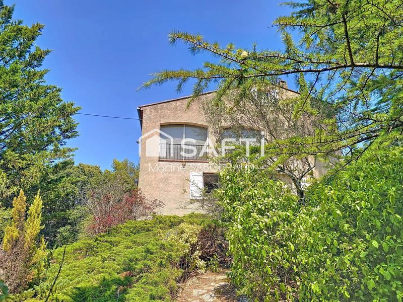 Maison - 158 m² - 5 pièces