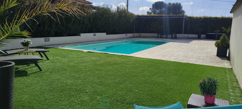 Maison - 142 m² - 6 pièces