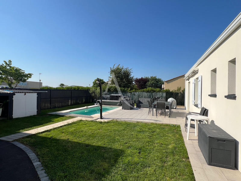 Maison - 83 m² - 4 pièces