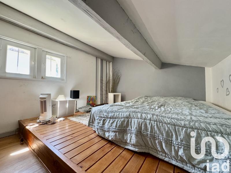 Maison - 230 m² - 8 pièces