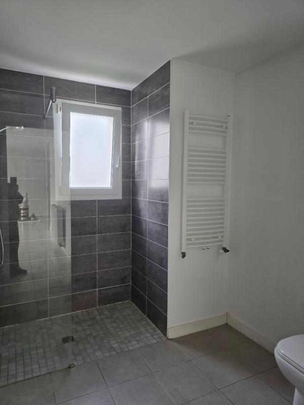 Maison - 83 m² - 5 pièces