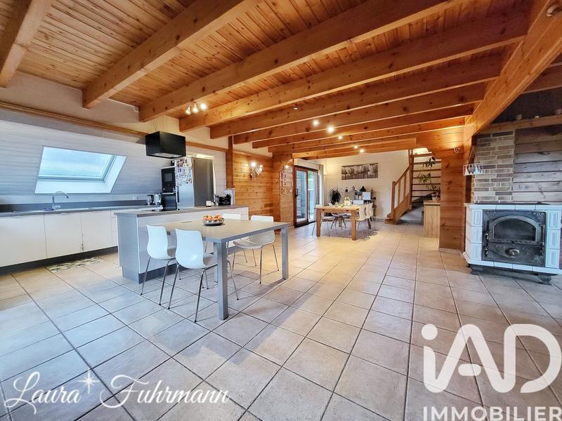 Maison - 131 m² - 6 pièces