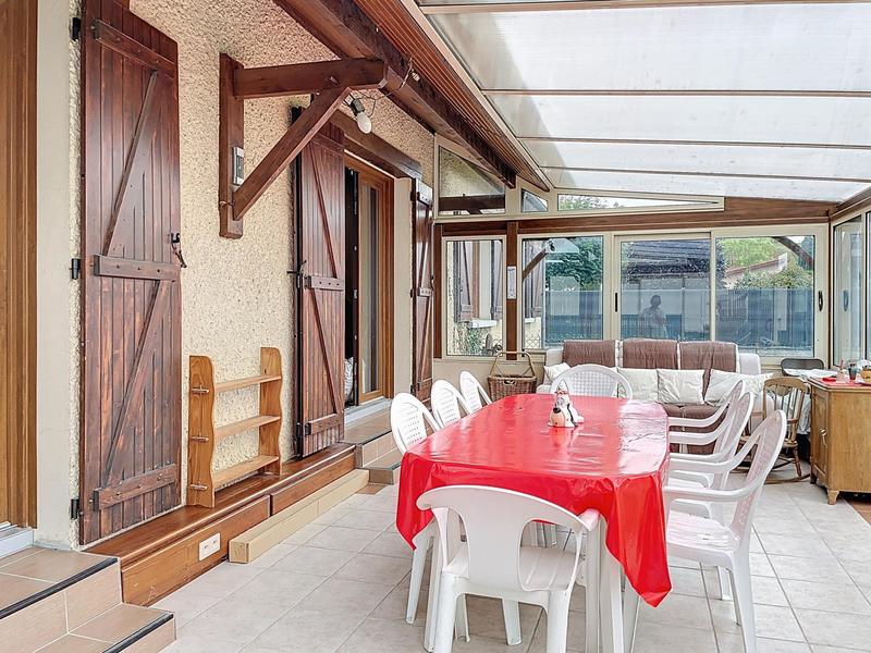 Maison - 206 m² - 6 pièces