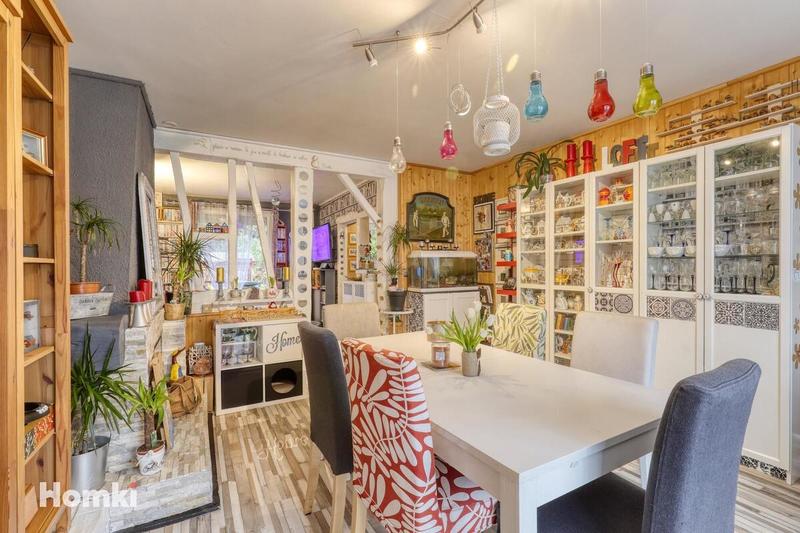 Maison - 89 m² - 5 pièces