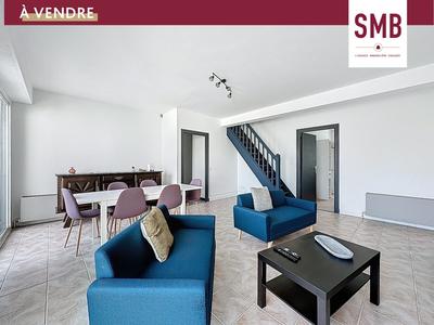 Appartement - 99 m² - 5 pièces