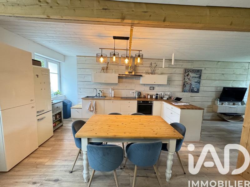 Maison de village - 233 m² - 8 pièces