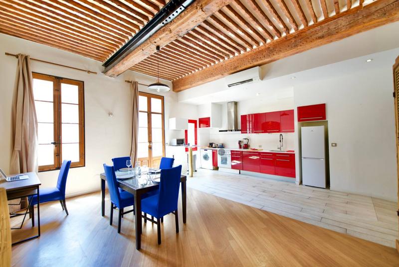 Appartement - 105 m² - 4 pièces