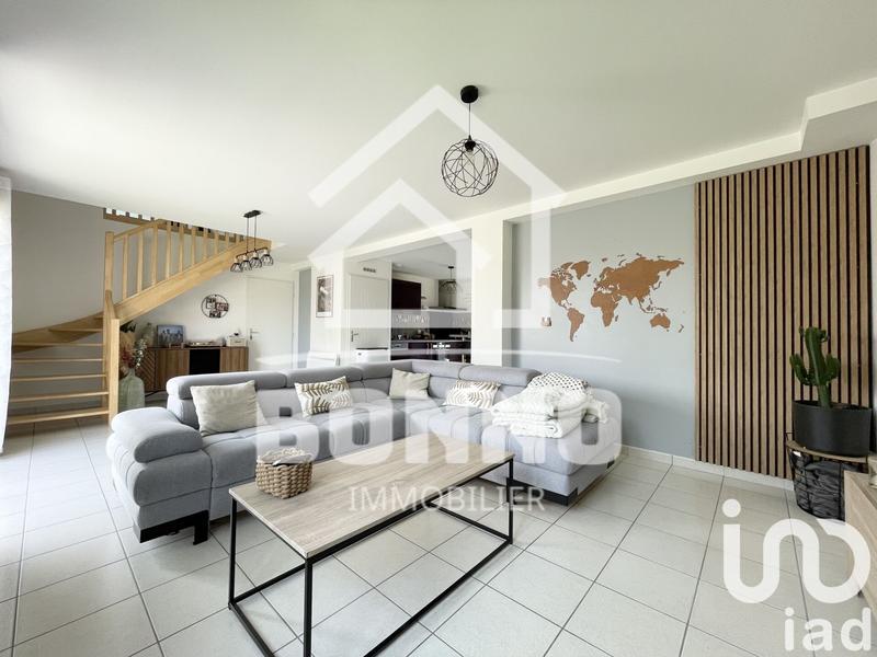 Maison - 102 m² - 4 pièces