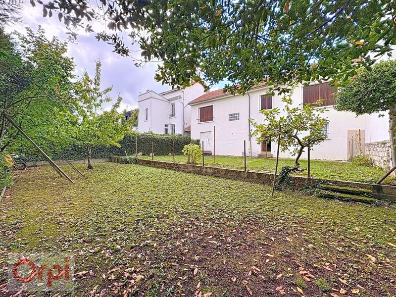 Pavillon - 144 m² - 6 pièces