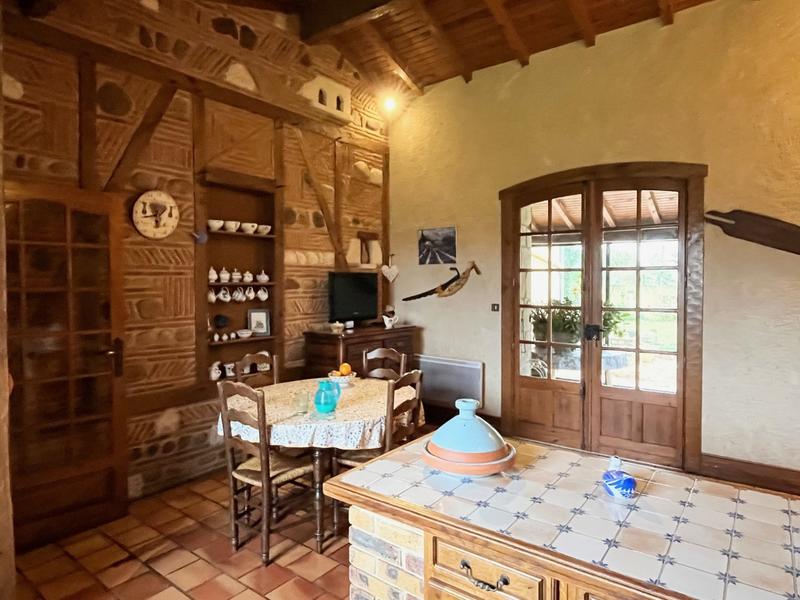 Maison traditionnelle - 191 m² - 6 pièces